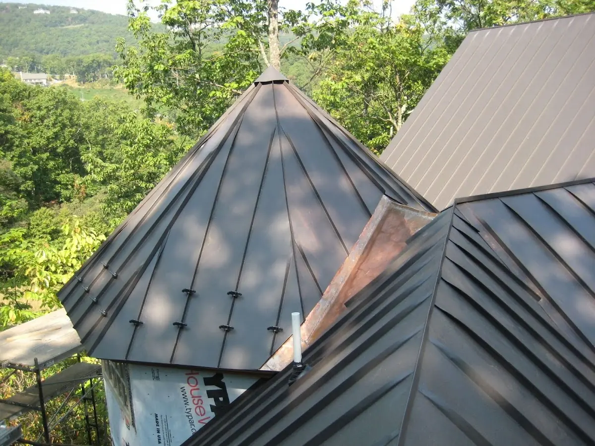 Professional Roof Tarp Installation by Craftsman Roofing in Eagles